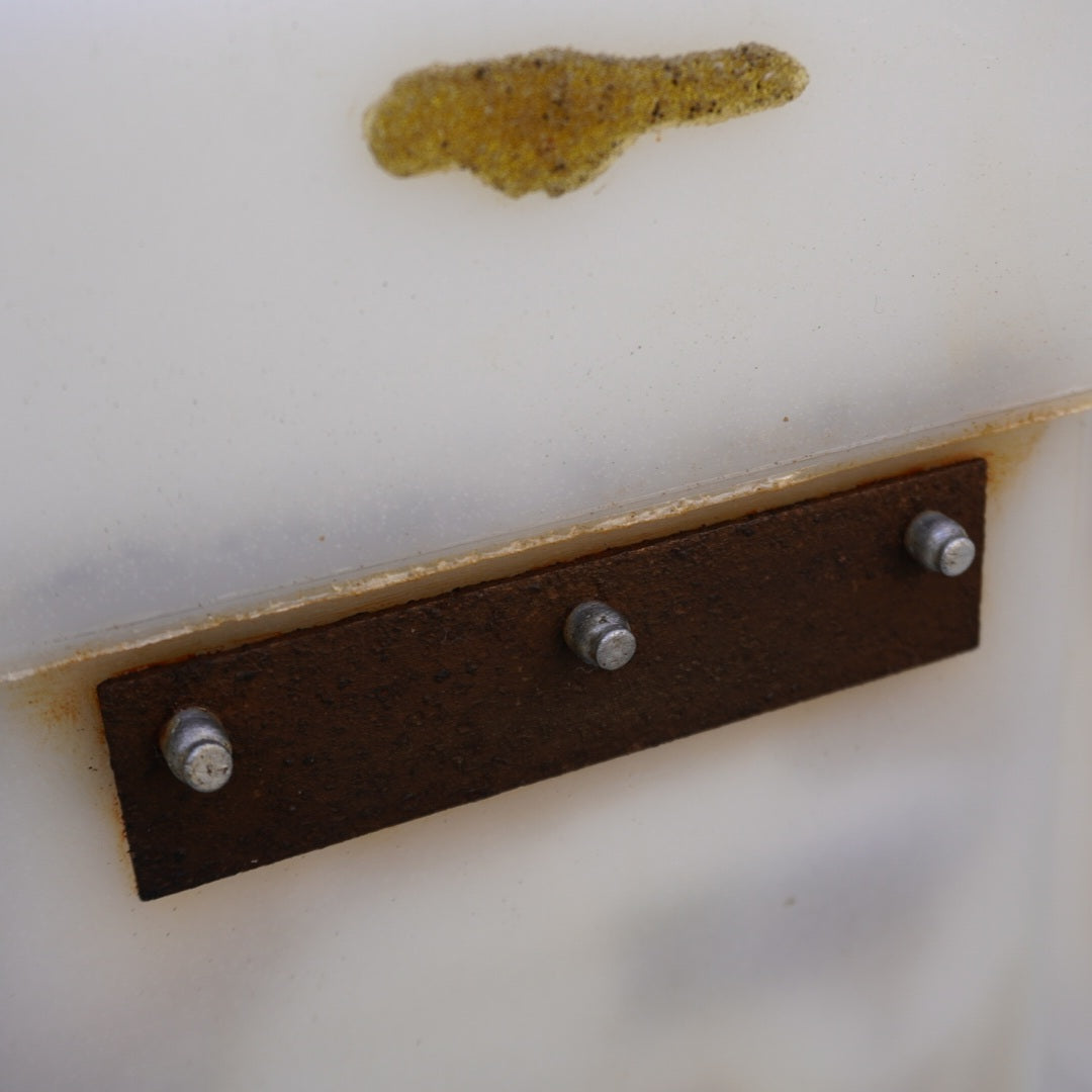 Military Surplus Box WHITE アメリカ海軍放出品