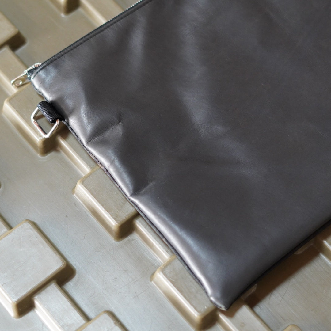 MMM. Mission Clutch Bag MCBK×Black Cowhide