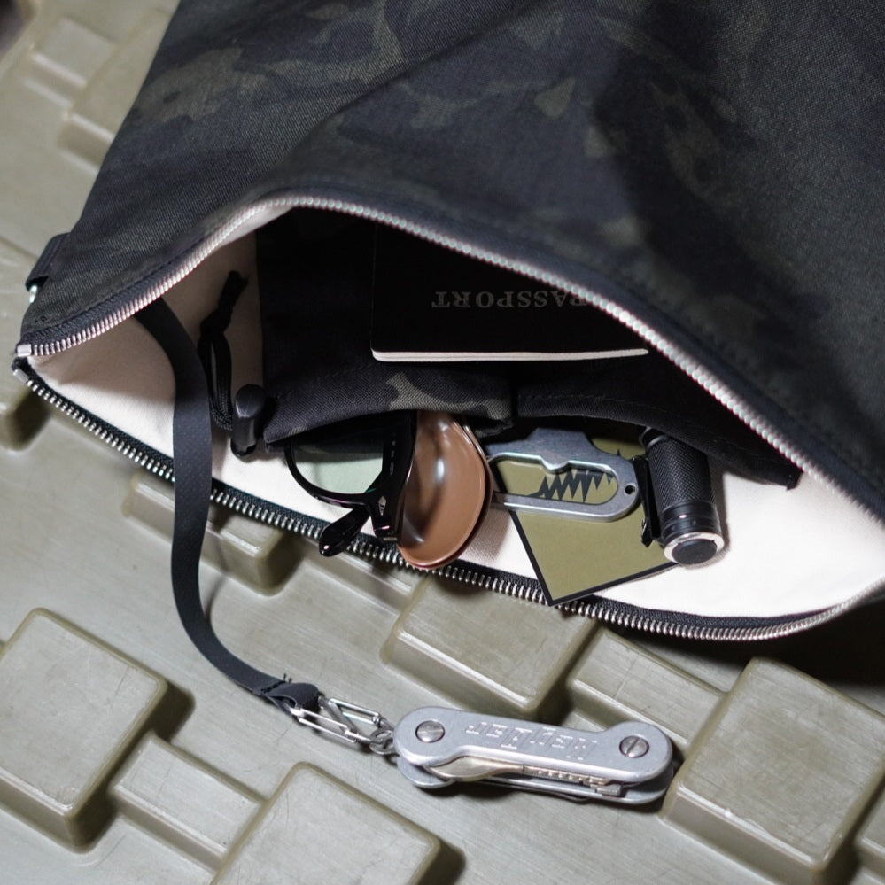 MMM. Mission Clutch Bag MCBK×Black Cowhide