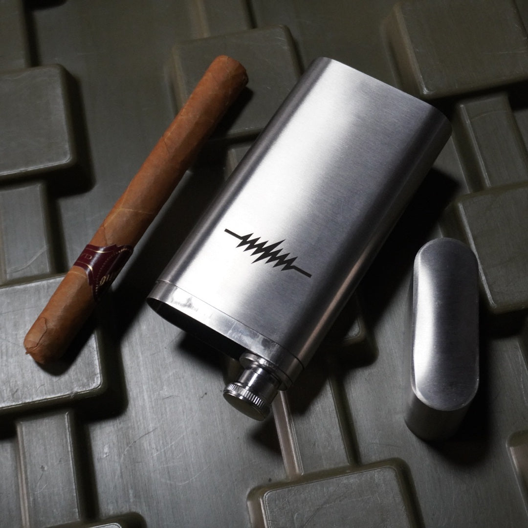 C.F.C Ciger&Flask Case