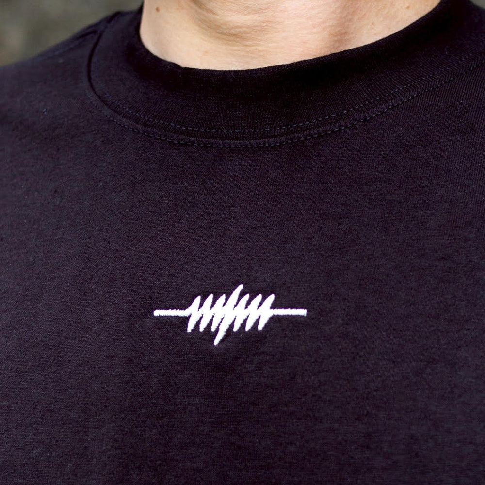 MMM.  7.5oz  MAX HEAVY WEIGHT EMB Tee