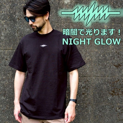 MMM.  7.5oz  MAX HEAVY WEIGHT EMB Tee